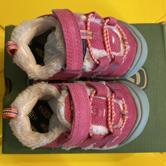 Newport Shoe - Picture 2 of 4